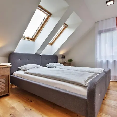 Zazi Appartement *